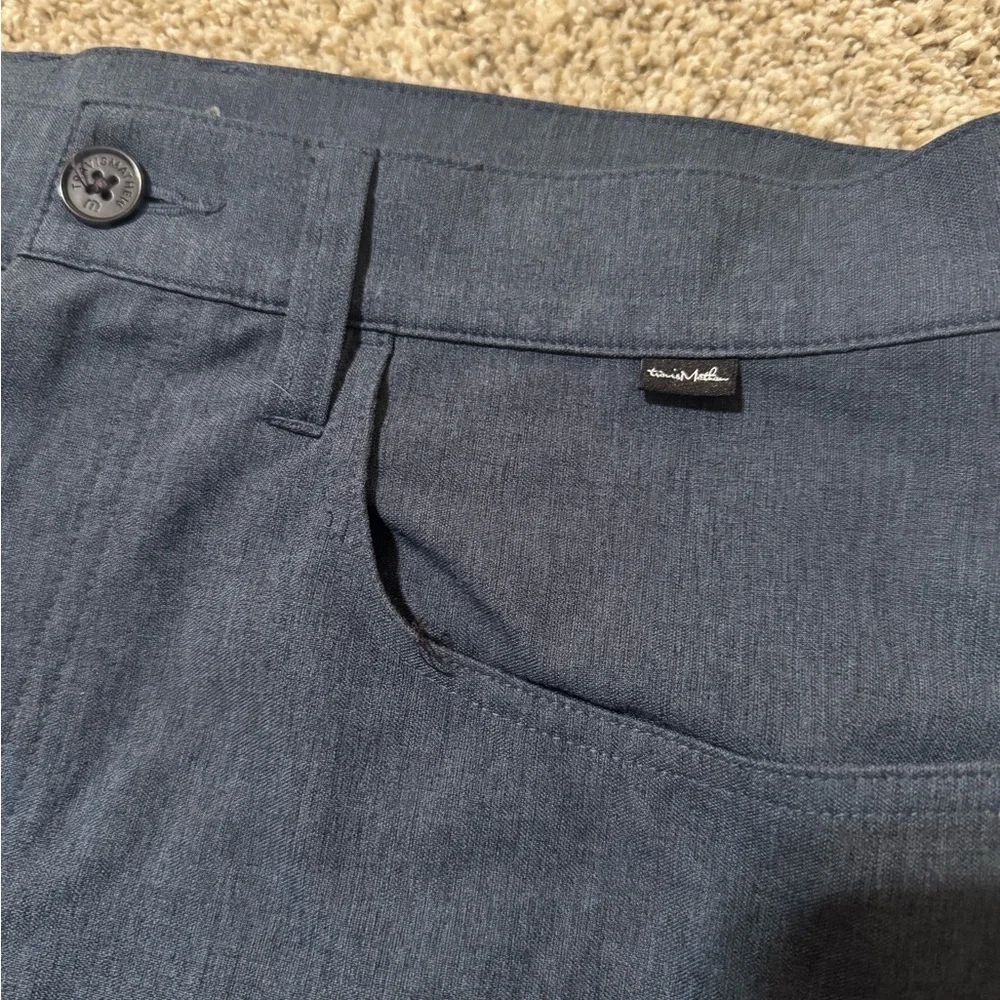 Travis Mathew description flat